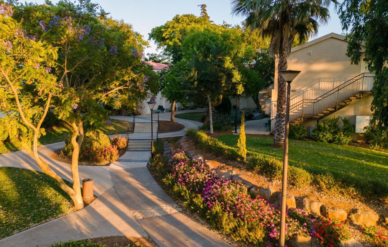 Keshet Yehonatan Country Lodging Ngoại thất bức ảnh